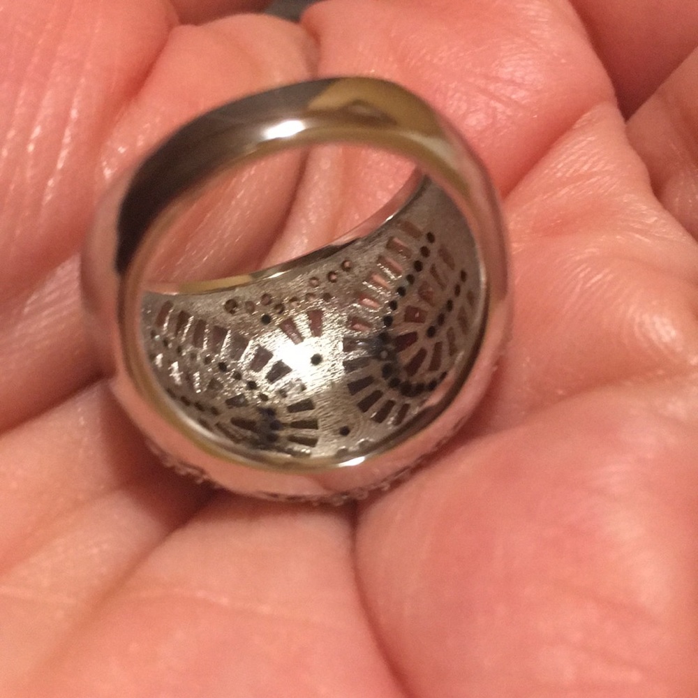 NWOT Stunning 🤩 925 sterling silver ring size 6 - Picture 7 of 8
